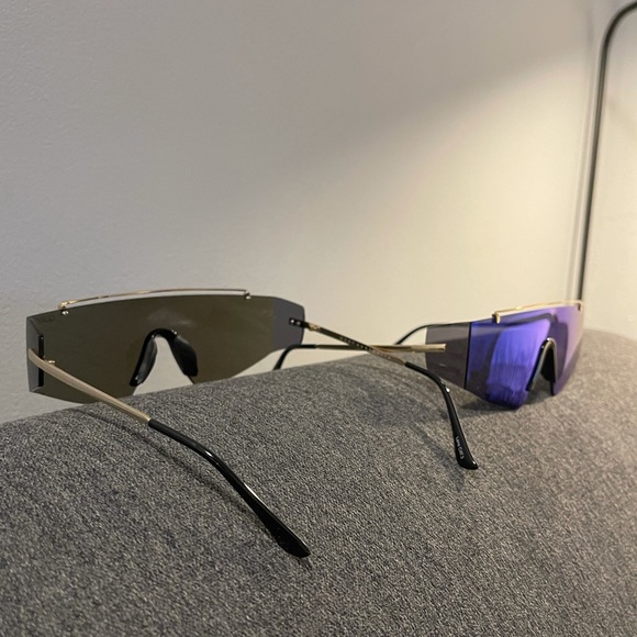 Quay Transcend Sunglasses in Blue - Picture 5 of 11